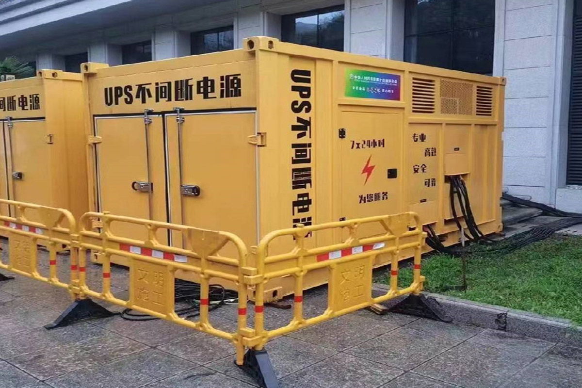 弥渡发电机租赁施工现场